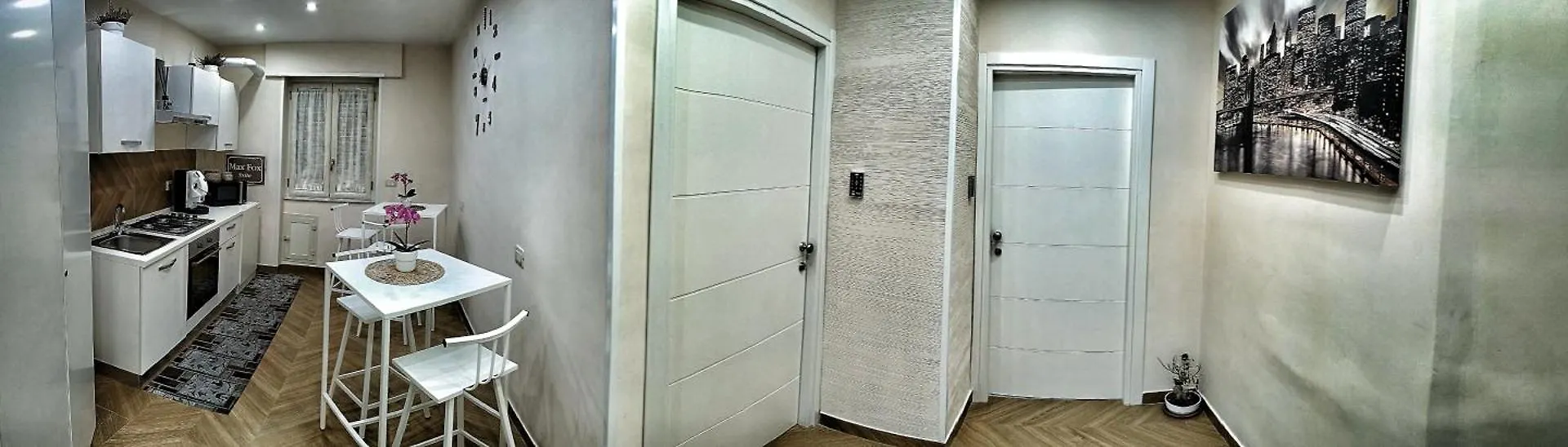 بيت ضيافة Max Fox Suite نابولي إيطاليا