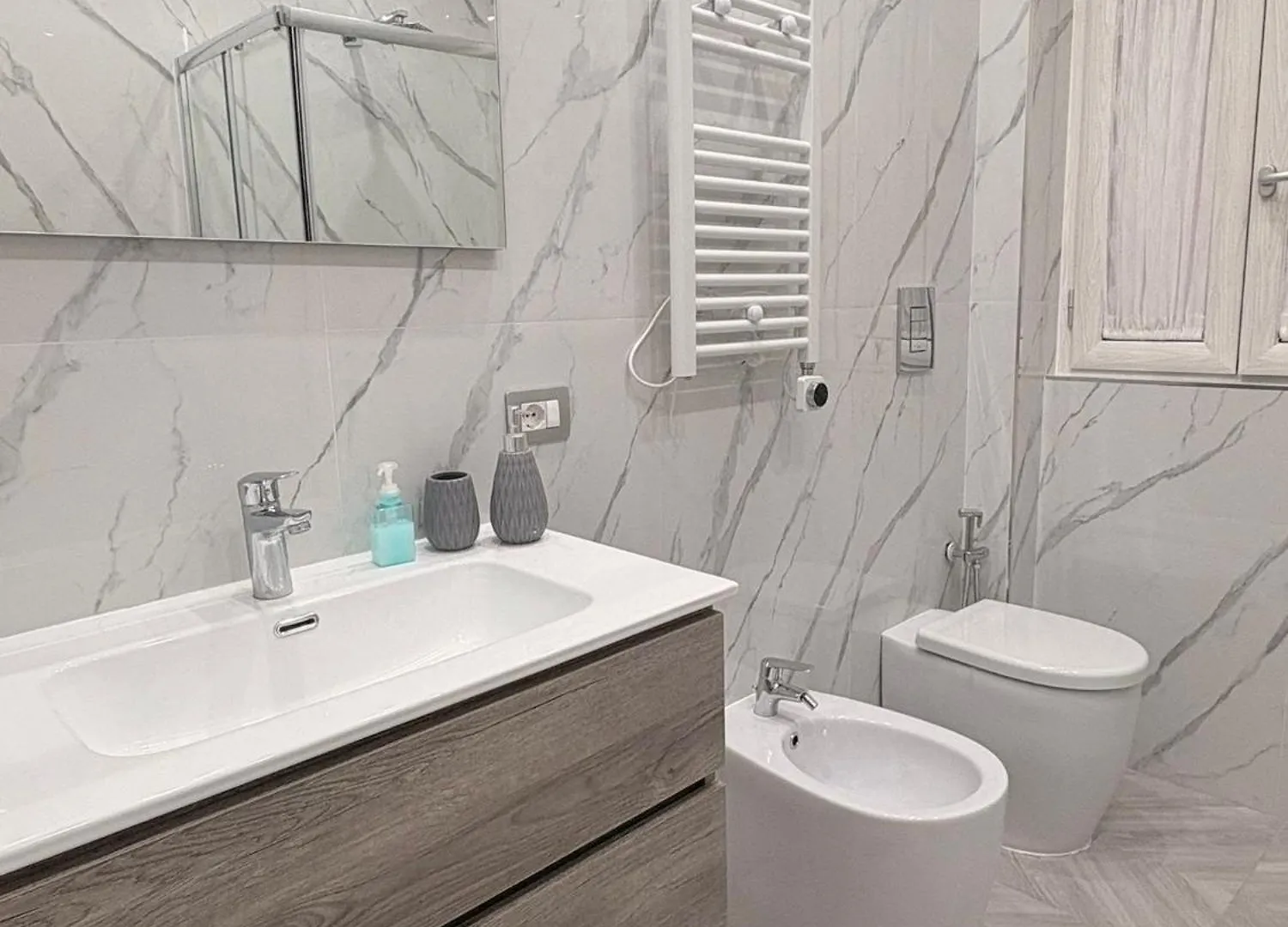 Max Fox Suite نابولي 0*,